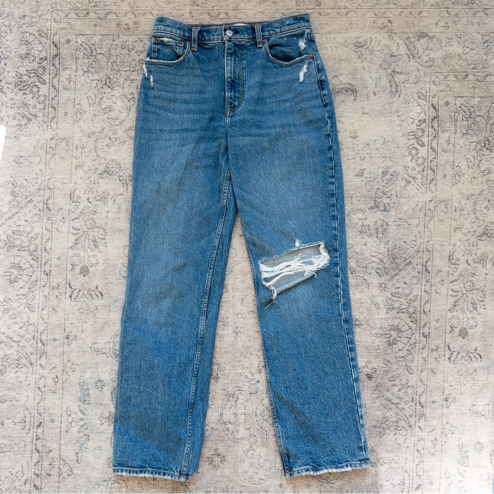 Abercrombie & Fitch 90s Straight Ultra High Rise Jean